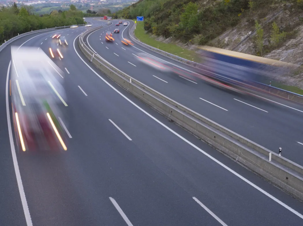 Monitorización avanzada para la evaluación de emisiones asociadas al tráfico en carretera